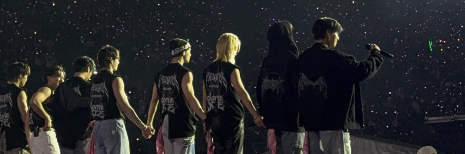 ju_boobear's profile banner image