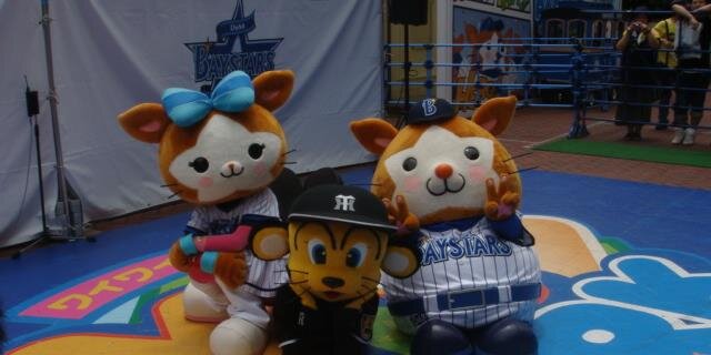 toshi_110's profile banner image