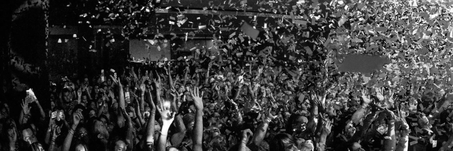 Twitter banner for @musicians