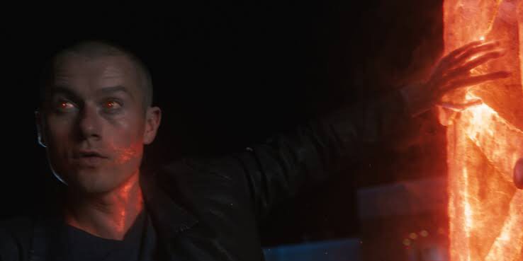Eric Savin banner