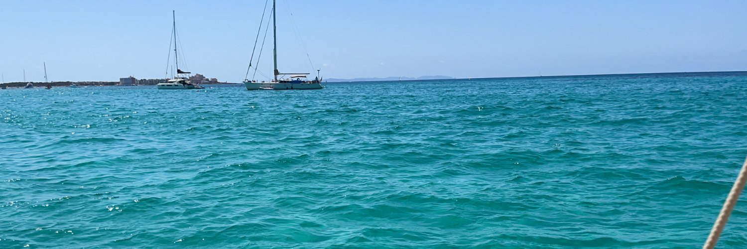 Javier Caldroux banner