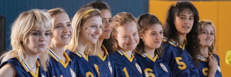 FanfiqueiraDora's profile banner image