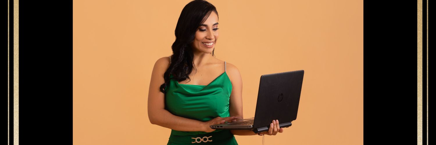 María José Lazo R. banner