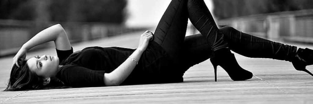 144Najla's profile banner image