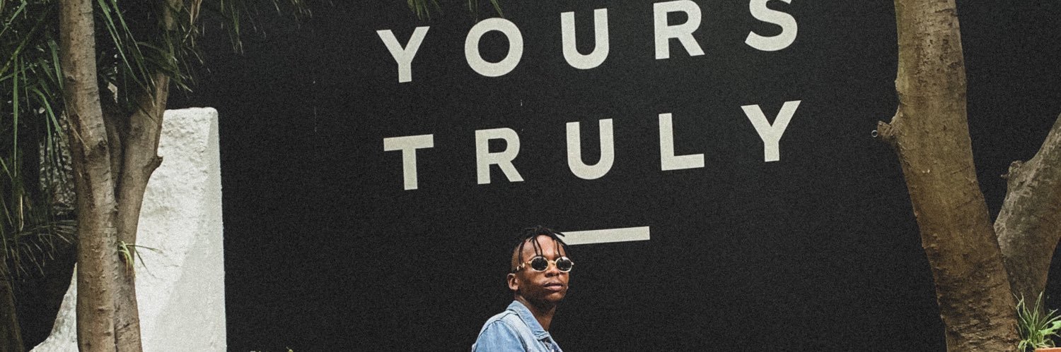 LuazyG's profile banner image