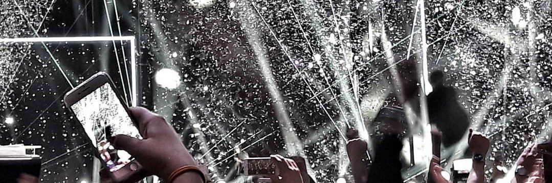 Valenow's profile banner image