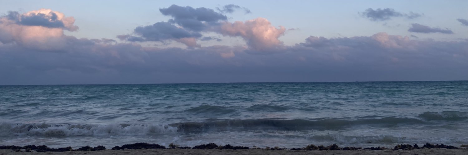 Isabitch_13's profile banner image