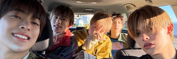 sakusagwiyomii Profile Banner