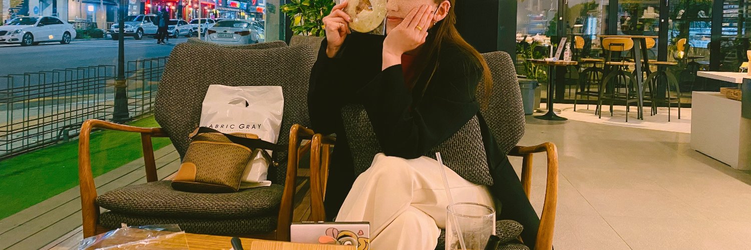 뀨쀼 💧 MMT 🦭 Ⓜ️Ⓜ️T banner