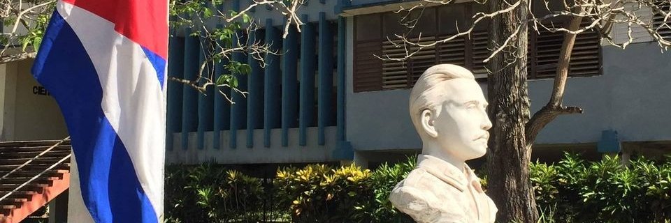 Comunistas de la Universidad de Camagüey banner