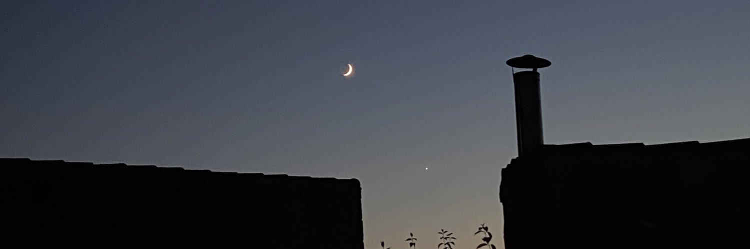 conchivazquez_'s profile banner image