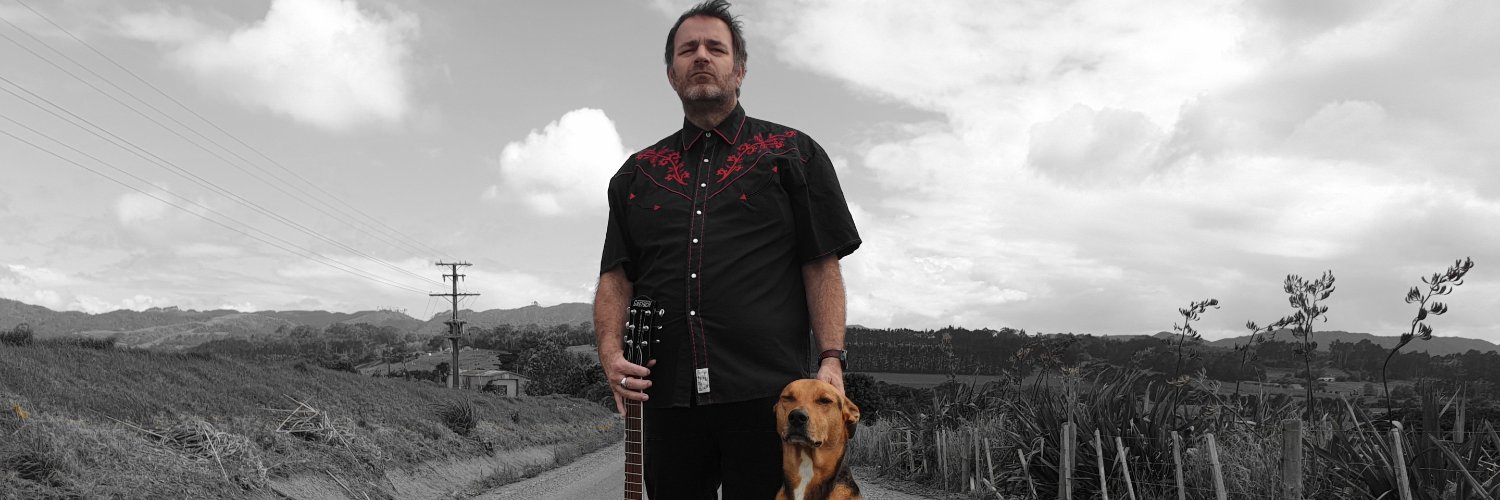 joneclist's profile banner image
