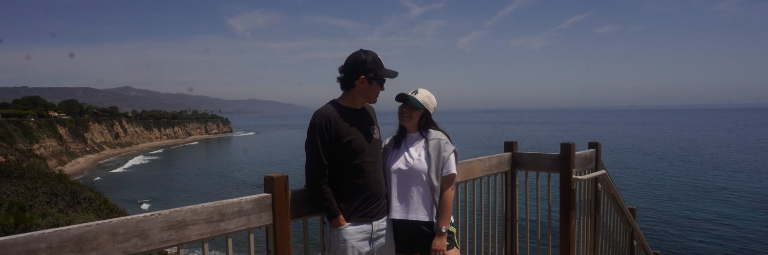 fernandaoguzman's profile banner image