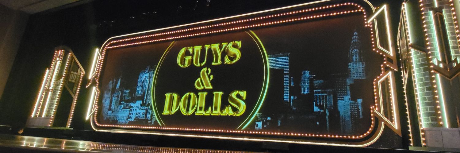 𝑴𝑶𝑳𝑬 banner