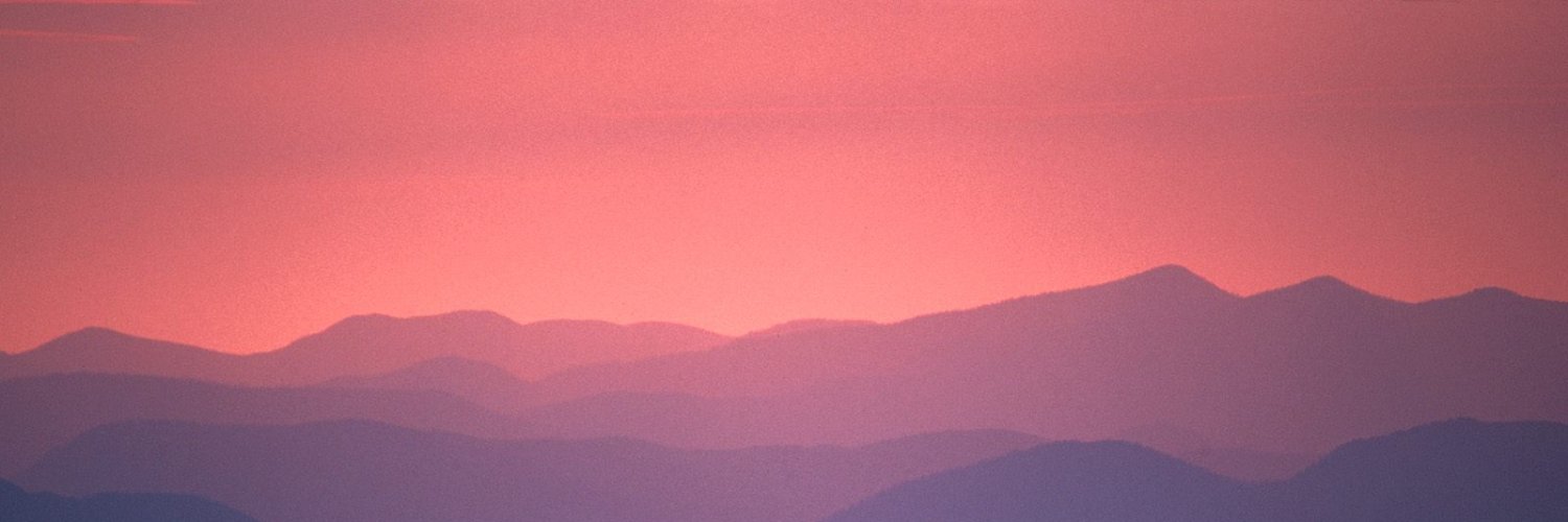 stusiqal's profile banner image