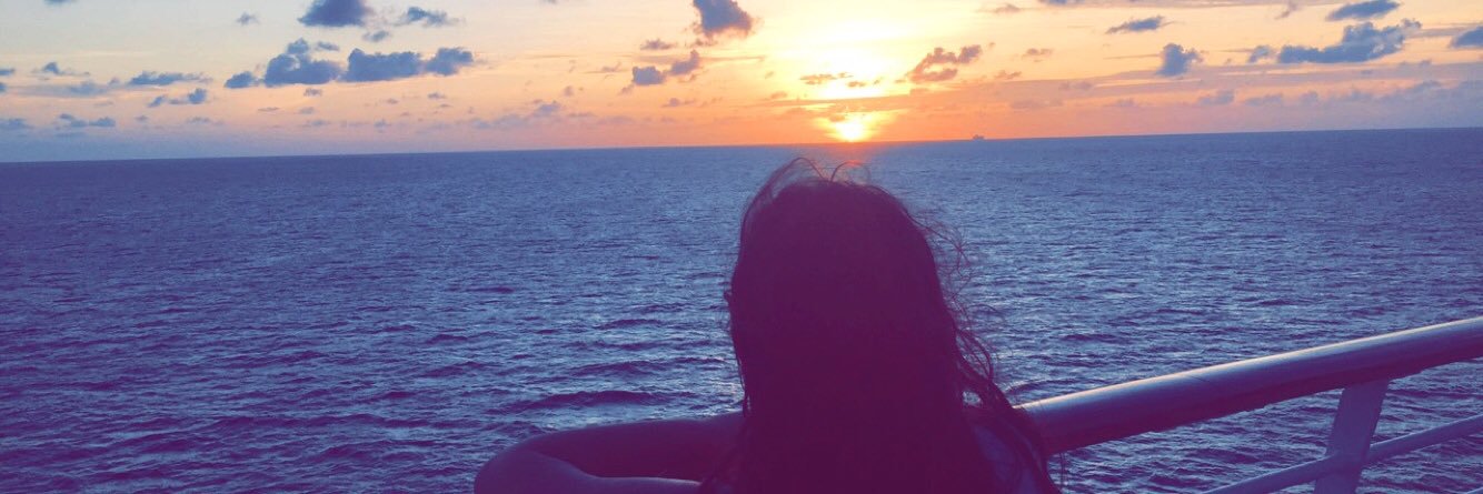 MollyP_18's profile banner image