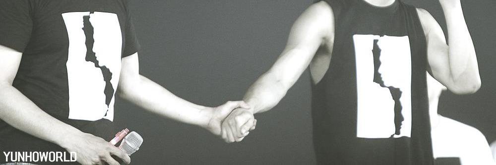 manimum's profile banner image