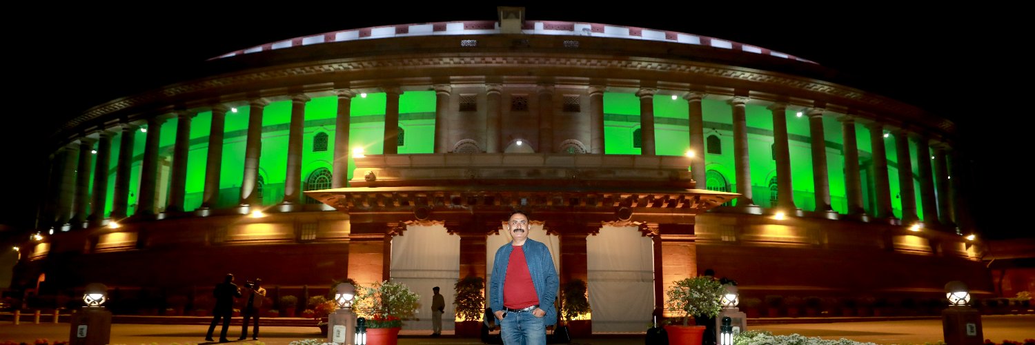 Manvender Vashist Lav📸 banner
