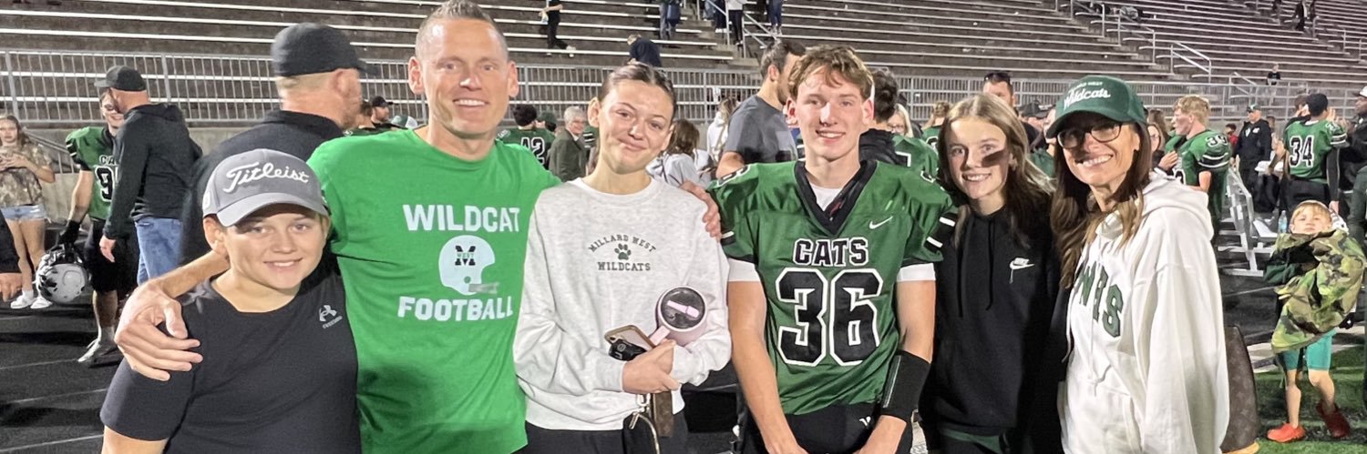 Dana Czerwinski banner