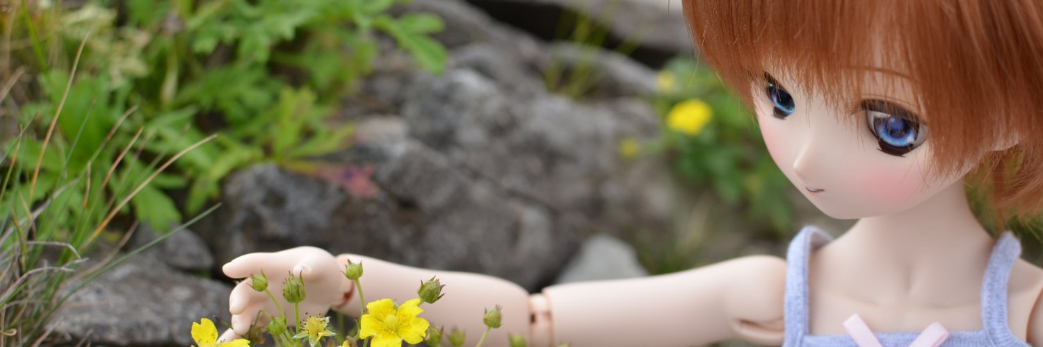 dYOUb's profile banner image