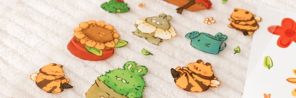 SuzesMore Profile Banner