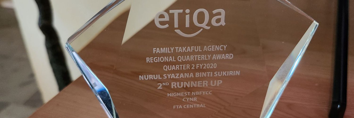 Syazana : Ejen Etiqa Family Takaful Berhad Profile Banner