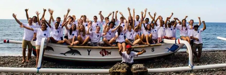 Dr Zach Boakes banner