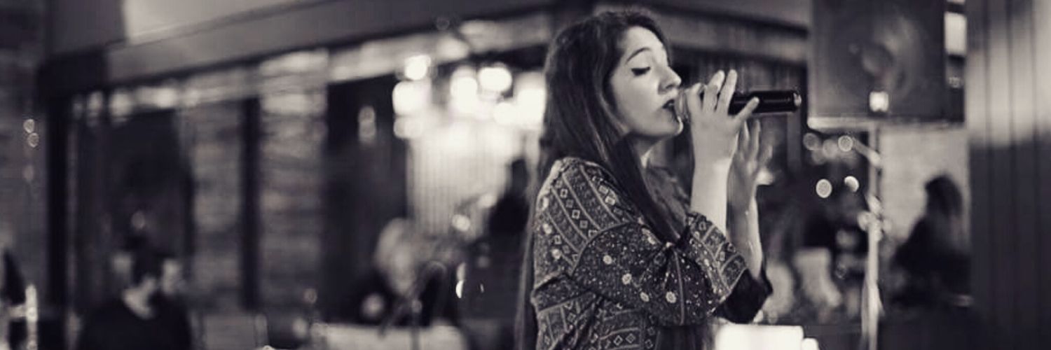 romy_azzi's profile banner image