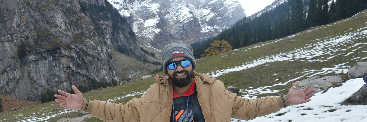 amitjethava's profile banner image