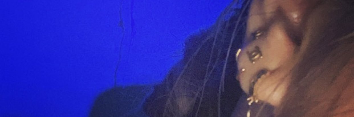 liccapontillas's profile banner image