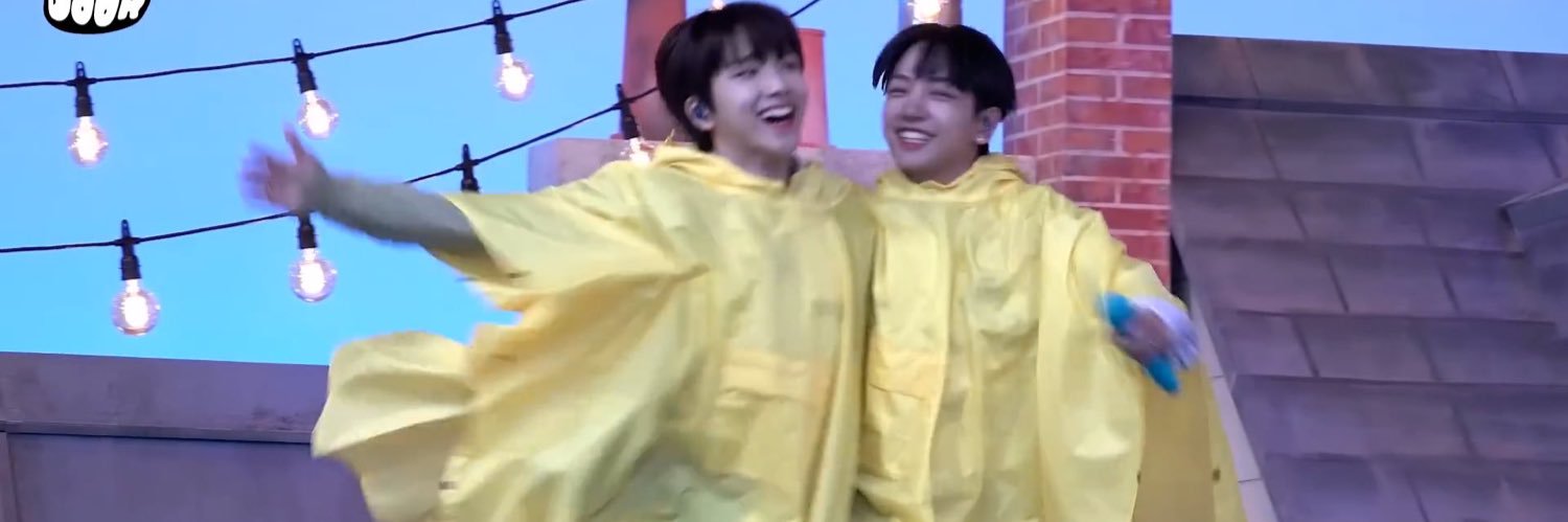 woonakzzang's profile banner image