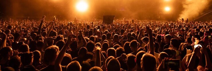 liveStagezw's profile banner image