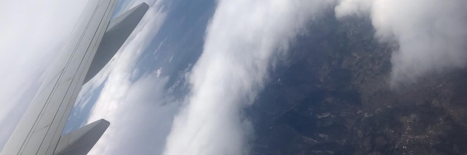 uoflas's profile banner image