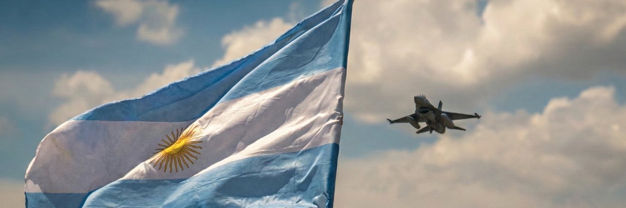 leonorblanco's profile banner image