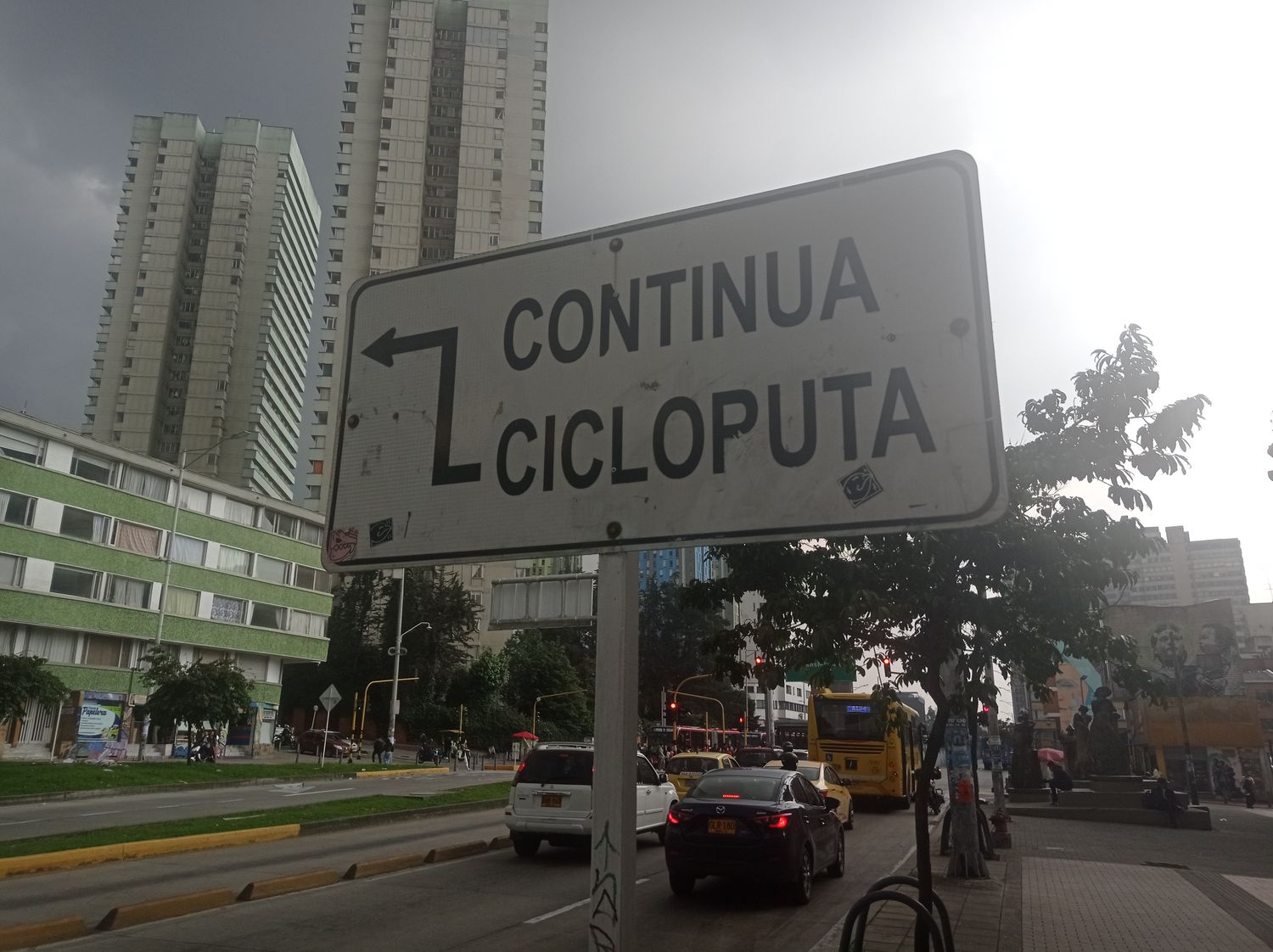 ExpuestaYPatetica banner