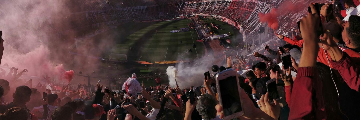EmiVasquez_'s profile banner image