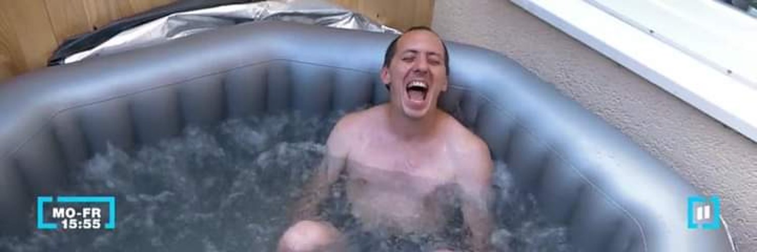 ✰𝔗𝔯𝔞𝔰𝔥𝔦𝔑𝔞𝔱𝔬𝔯✰🐦 banner