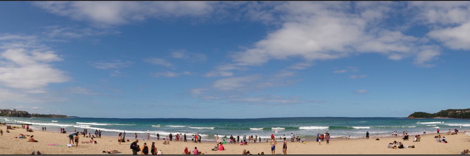 Pretty Luna🍒 banner