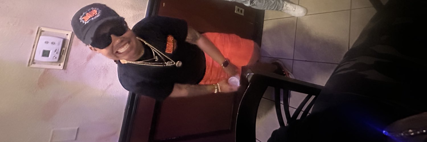 Ouuu_Papi's profile banner image