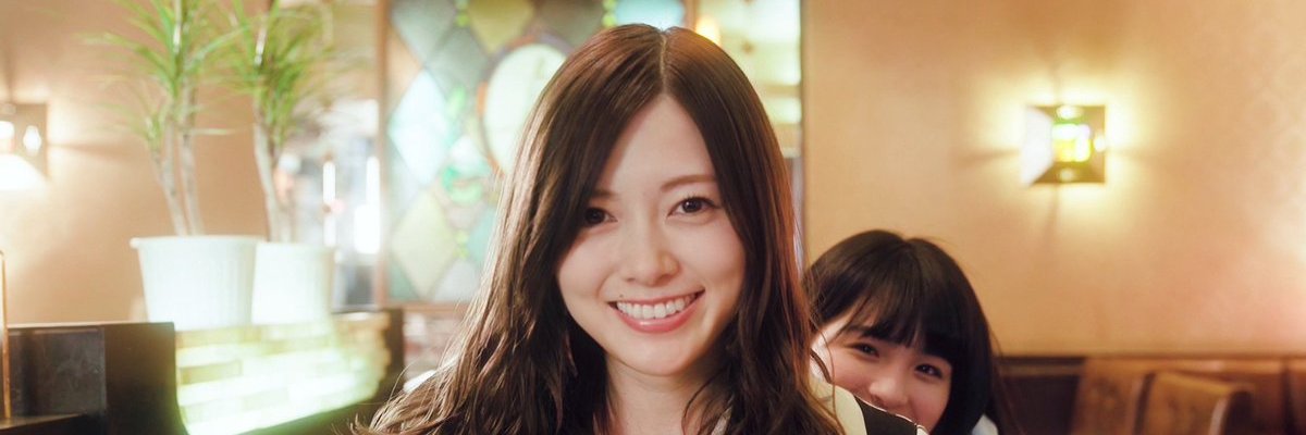 by (/bɪ/) 🌺💟 banner