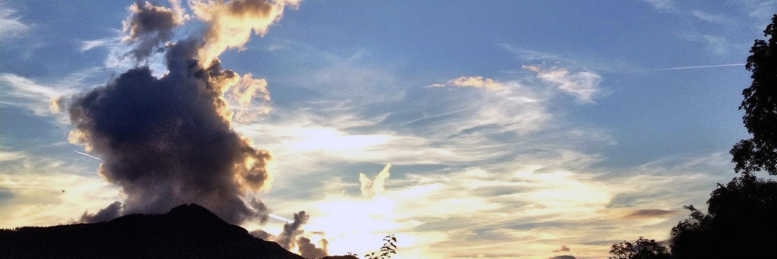 vulgo's profile banner image