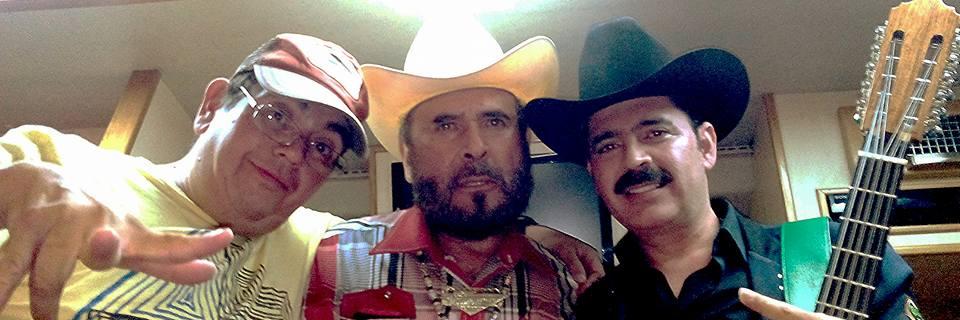 CHAMACOCHAVEZ's profile banner image