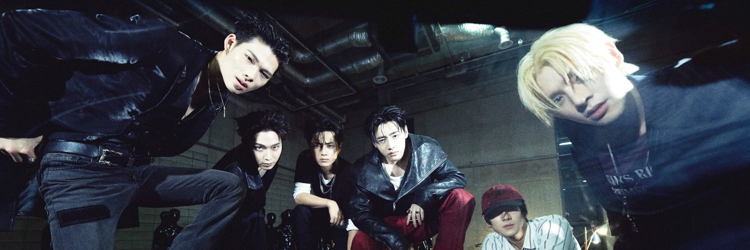 _unowiee's profile banner image