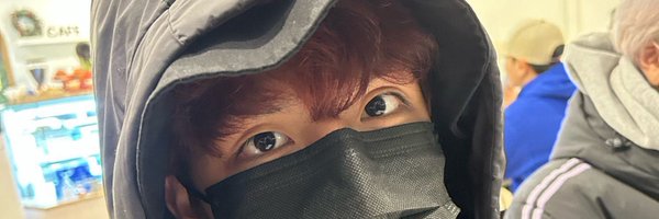 🐰 Profile Banner