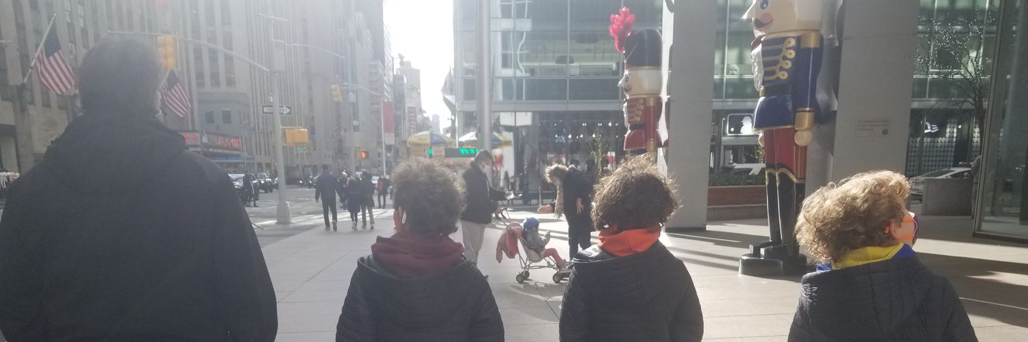 xtine128's profile banner image