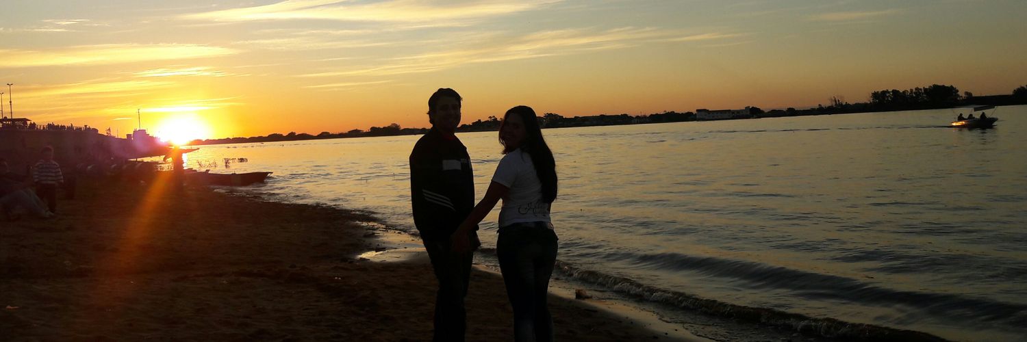 Mercedes Pizzurno 🇵🇾 ❤💙 banner