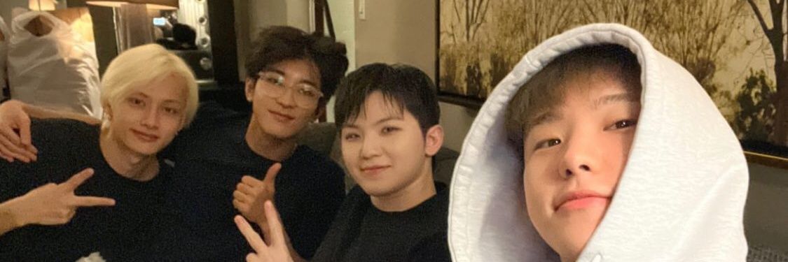 woozingiiee's profile banner image