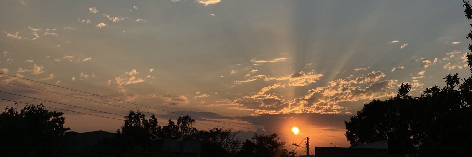 ValeC2708's profile banner image