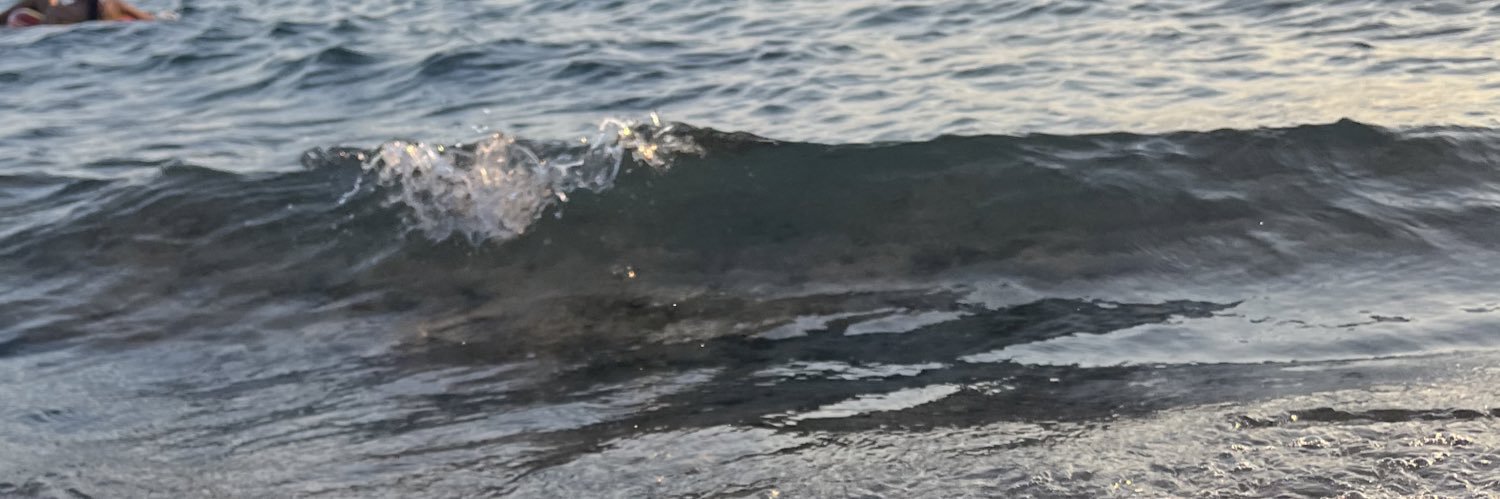 iamrvra's profile banner image