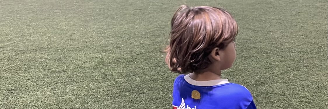 AleeSaunders's profile banner image